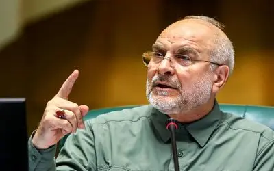 قالیباف: دنبال پول و اختیار بودن هرکس یعنی نداشتن عرضه