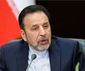 واعظی: دولت هر چه سریع‌تر دسترسی مردم به اینترنت را فراهم کند