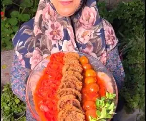 آشپزی خوش پخت دهاتی؛ شکوفه بانو چه کرد با رولت گوشت دهنت آب میوفته / مادر شوهر نمونه