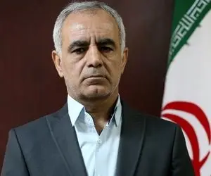 حضور در کنار زمین ممنوع، به جز سرمربی!