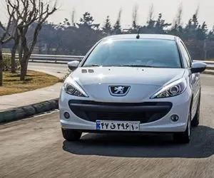 قیمت روز خودرو؛ ترمز گرانی کشیده شد؟