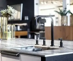 بهترین سینک گرانیتی با مزایا نسبت به استیل؛ رنگ ها و قیمت باورنکردنی و امکانات جذاب