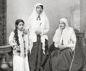 سفر به عصر قجر سال 1200؛ ژست و مد دختران قاجار هنگامیکه همه زیبارویان اون شکلی بودن