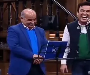 آواز شاد؛ حامد آهنگی به پیرمرده گفت بخونه زنش بهش گفت آهنگ مخصوصتو بخون پرتاب میشی