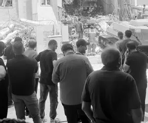 آواز احساسی؛ خانمه از خونه منهدم شده اش فیلم گرفت و همه رو به هق هق انداخت