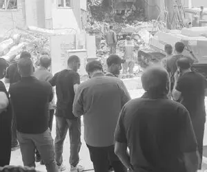 آواز احساسی؛ خانمه از خونه منهدم شده اش فیلم گرفت و همه رو به هق هق انداخت