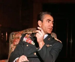 سفر به ایام قدیم سال 1343؛ اعطای دکترای افتخاری از دانشگاه کالیفرنیا به محمدرضا پهلوی