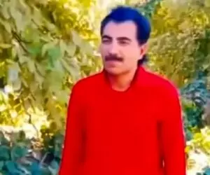 آواز شاد؛ مرده تو خیابون میخونه اونایی که کافه نشستن الکی دست میزنن طفلی فکرد واقعیه