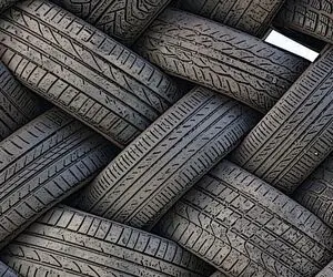 ممنوعیت واردات تایرهای سایز ۱۳ تا ۱۵ به کشور