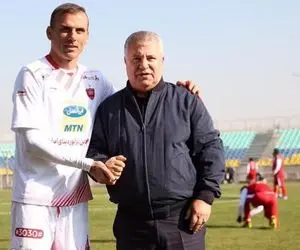 علی پروین: بازی‌های سیدجلال را می‌بینم عشق می‌کنم