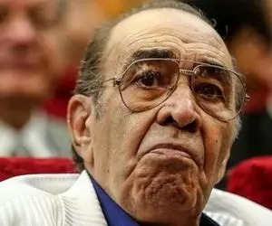 آواز ماندگار؛ ایرج خواجه امیری تو 93 سالگی با چه بغضی آهنگ انگشت نما رو میخونه 