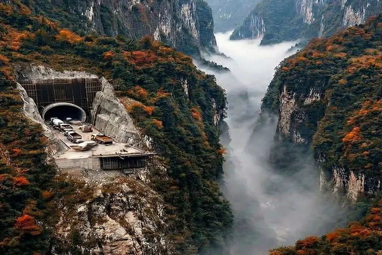 معماری خلاقانه؛ کی گفته کوه به کوه نمیرسه بفرما رسید