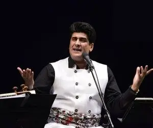 آواز جگرسوز؛ حسین صفامنش برا مامانش انقدر خوش صدا کوردی خوند که طرفداراش دلشون خواست 