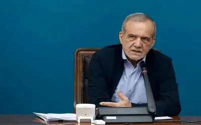 رئیس‌جمهور: خود دستگاه‌های دولتی از مهم‌ترین ناقضان قانون اساسی هستند