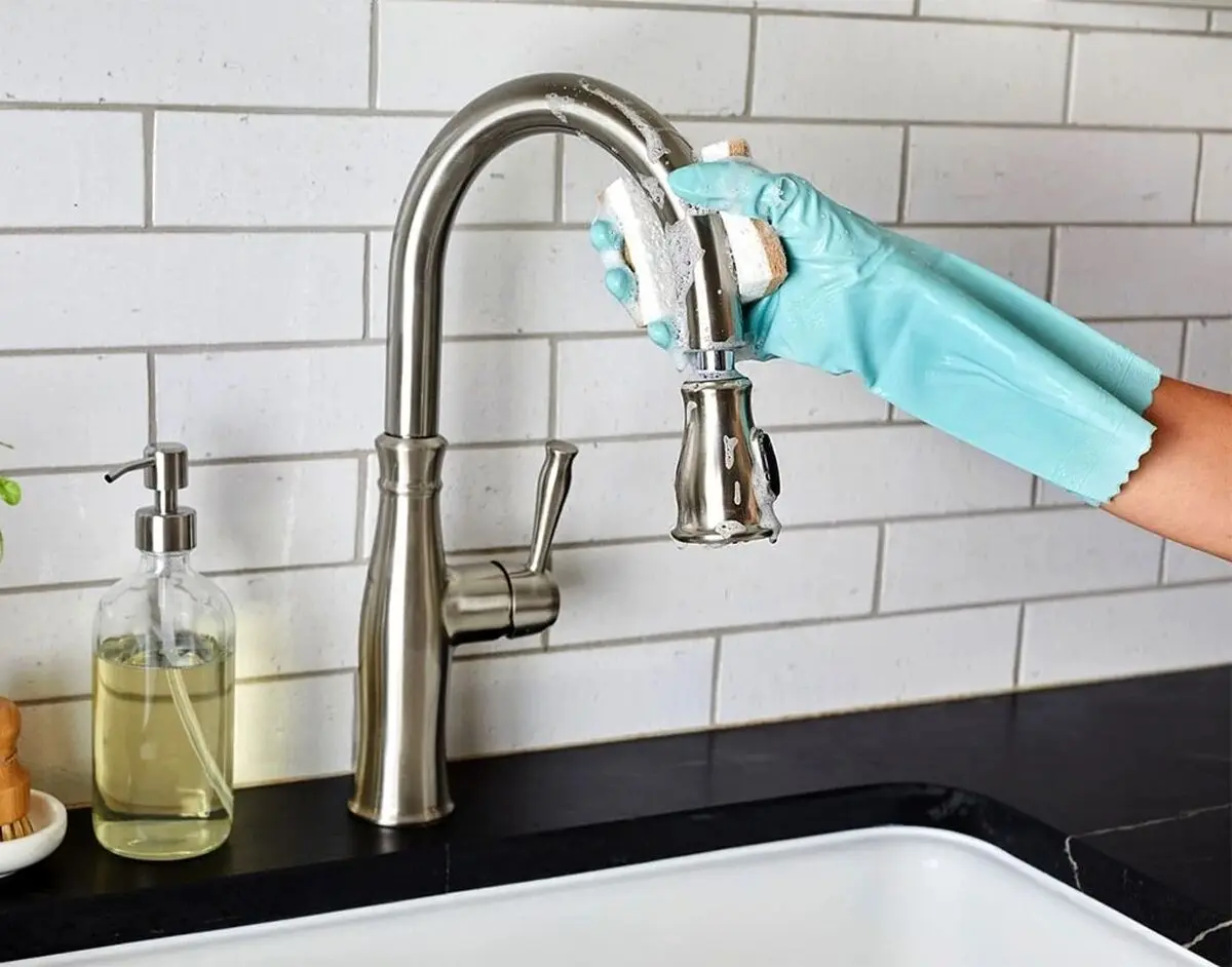 cleaninig-sink-1