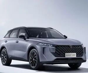 خودرو های ونوسیا به ایران رسید؛ شترگاوپلنگ واردات خودرو