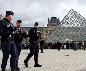 اولین تصویر از سارقان ۷ دقیقه‌ای موزه لوور