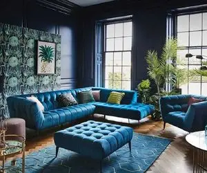 خانه‌های لوکس؛ کف این عمارت رویایی از سنگ مرمره و تم چشم نوازش سورمه ای و سفید