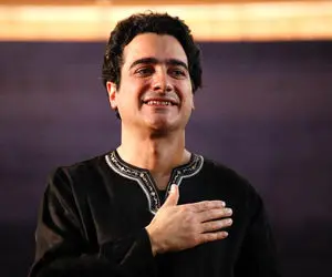 آواز همایونی؛ همایون شجریان با اجرای آهنگ یادگار عمر تو تورنتو همه رو میخکوب صحنه کرد