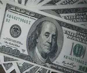 پیش بینی قیمت دلار سه شنبه ۱۴ بهمن ۱۴۰۴؛ دلار گوش به فرمان سیاست