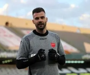 صحبت‌های دروازه‌بان پرسپولیس درباره پرتاب نارنجک به اتوبوس تیم