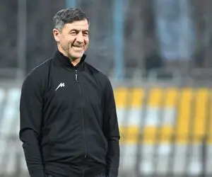 کریم باقری در پرسپولیس می ماند؟