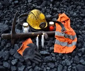 پایان تلخ امداد رسانی معدن طبس؛ ۴۹ جان باخته و ۱۶ مصدوم