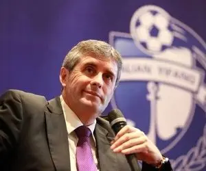 سرمربی اسبق رئال مادرید جانشین ساپینتو می شود؟!