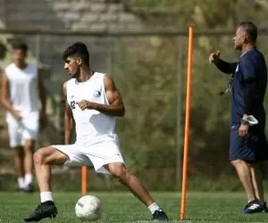 بازیکن جوان استقلال از حضور در تمرینات منع شد!