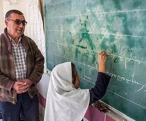 حقوق معلمان تازه بازنشسته شده چندم به چندم هر ماه پرداخت می شود؟