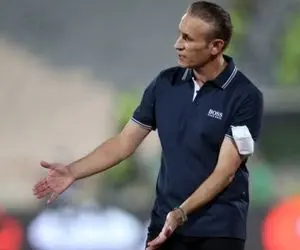 هواداران پرسپولیس خواستار محرومیت فرهاد مجیدی شدند