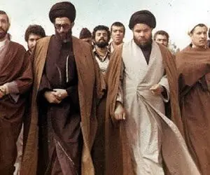 سفر به ایام قدیم ندیم؛ آیت‌الله خامنه ای در مراسم تشییع همسر شهید مطهری
