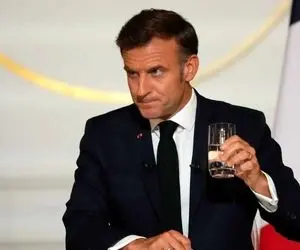 ماکرون از قطعی شدن تحریم های مکانیزم ماشه علیه ایران گفت