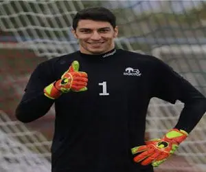نقل‌وانتقالات پرسپولیس؛ محمدرضا اخباری خرید جدید سرخ‌ها می‌شود؟