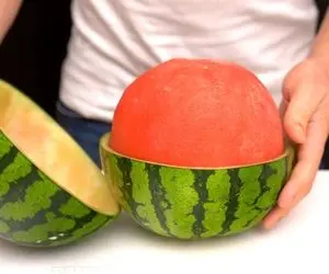 10 روش شگفت انگیز برش هندوانه / از قلفتی پوست کندن تا تهیه آب هندوانه تو خودش