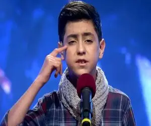 آواز احساسی/ صدای سوزناک این پسربچه همه رو منقلب کرد اشک احسان علیخانی رو هم در آورد