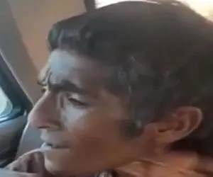 آواز جگرسوز؛ مرد دست پینه ای تو تاکسی نصیب من و تو دست خدایه خوند مسافرا عربده میکشن