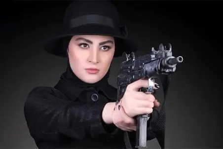 آواز شاد؛ مریم مومن قاطی پاتی کرده برای خواستگاربش من زن آرمین نمیشم وای وای رو خوند