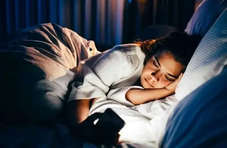 درمان کم خوابی؛ چطور دوباره یه خواب عمیق و آروم داشته باشیم؟