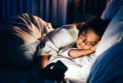درمان کم خوابی؛ چطور دوباره یه خواب عمیق و آروم داشته باشیم؟