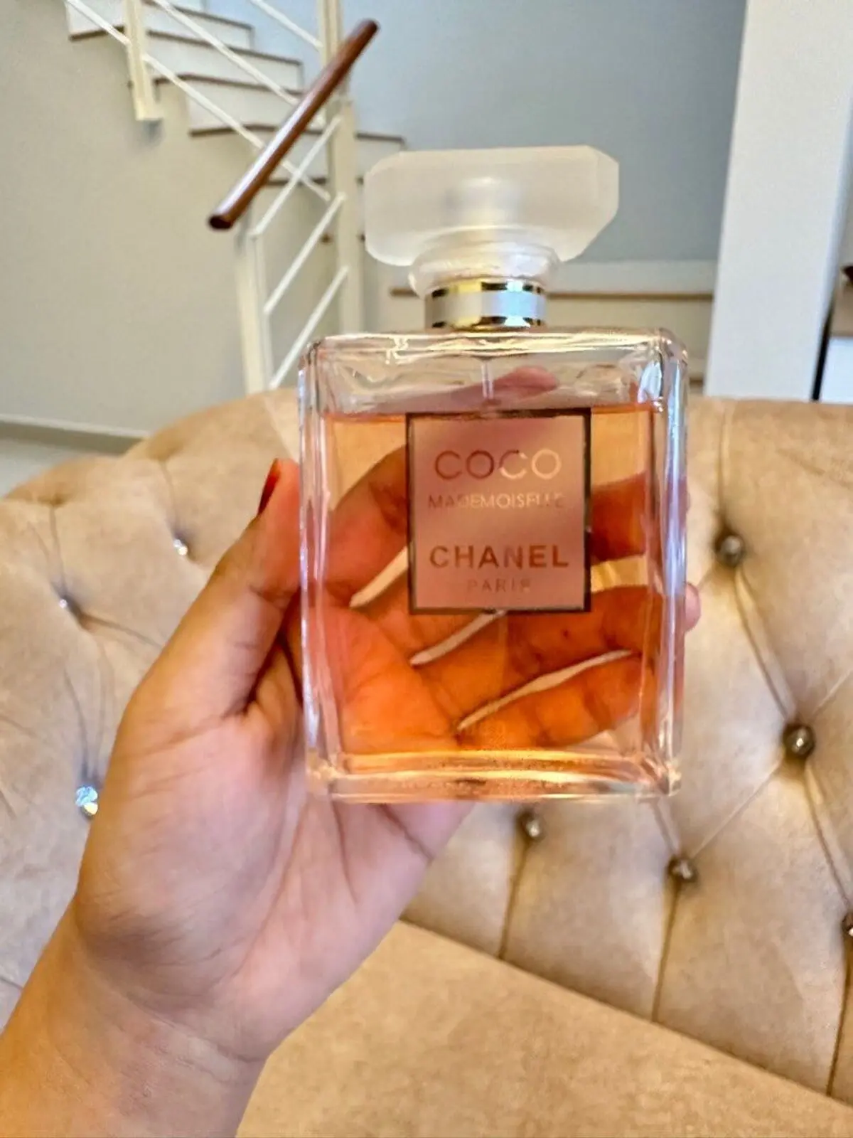 chanel_perfume_coco_m_1679516185_136ae648_progressive