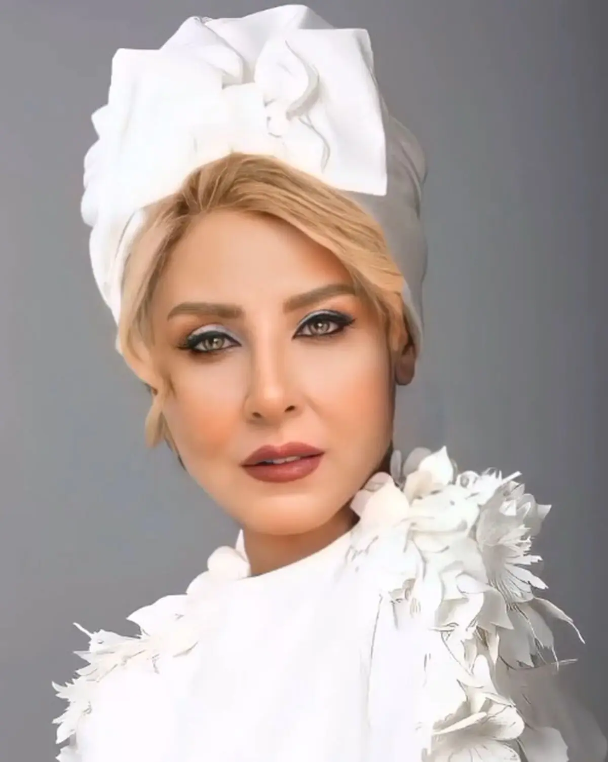 پوشش+سفید++مرجانه+گلچین