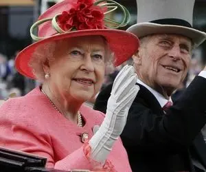 ملکه انگلیس بیوه شد