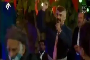 آواز شاد؛ تو تلویزیون آهنگ هندی رو با کردی میکس کردن بازیگرا تو شوک و بهت رفتن باحاله