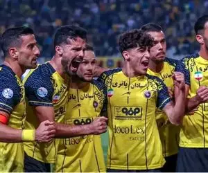 کری سپاهان برای لیگ برتر؛ خط دفاعی که مثل دیوار آهنی ایستاد