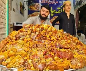 غذای خیابانی ؛ طبخ هیجان انگیز 700 کیلو کابلی پلوی طلایی تو خیابون های پاکستان