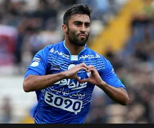 سهم استقلال از انتقال کاوه رضایی به تراکتور