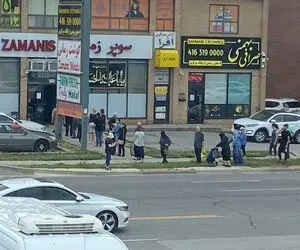 (عکس) با شلوارک در صف نذری در تورنتو!
