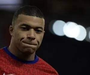 امباپه در راه فاصله گرفتن از اوج خود