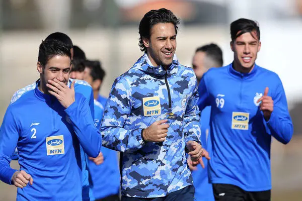 نقل و انتقالات استقلال